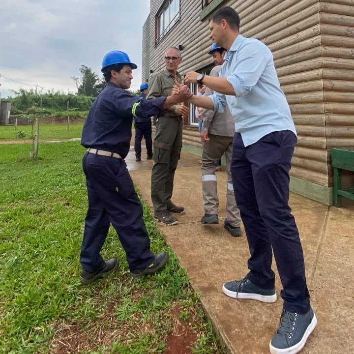 Fachinello acompañó a PyMEs forestales en Aristóbulo del Valle y Salto Encantado