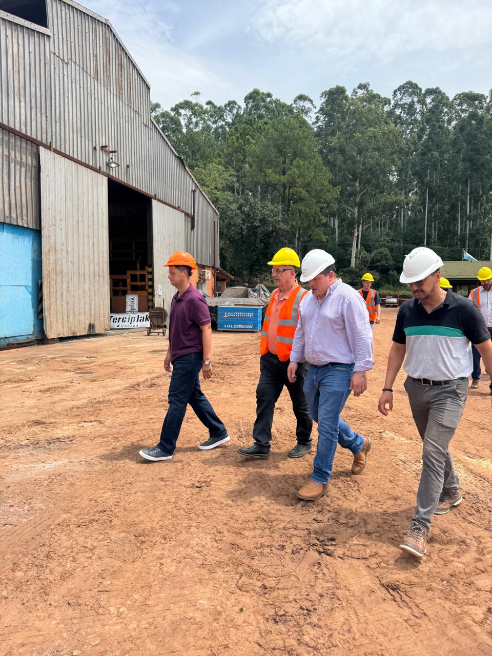 El Ministerio de Industria trabaja junto a Amayadap 02